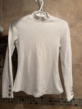 Ribbed Mock Neck Long Sleeve Top - White